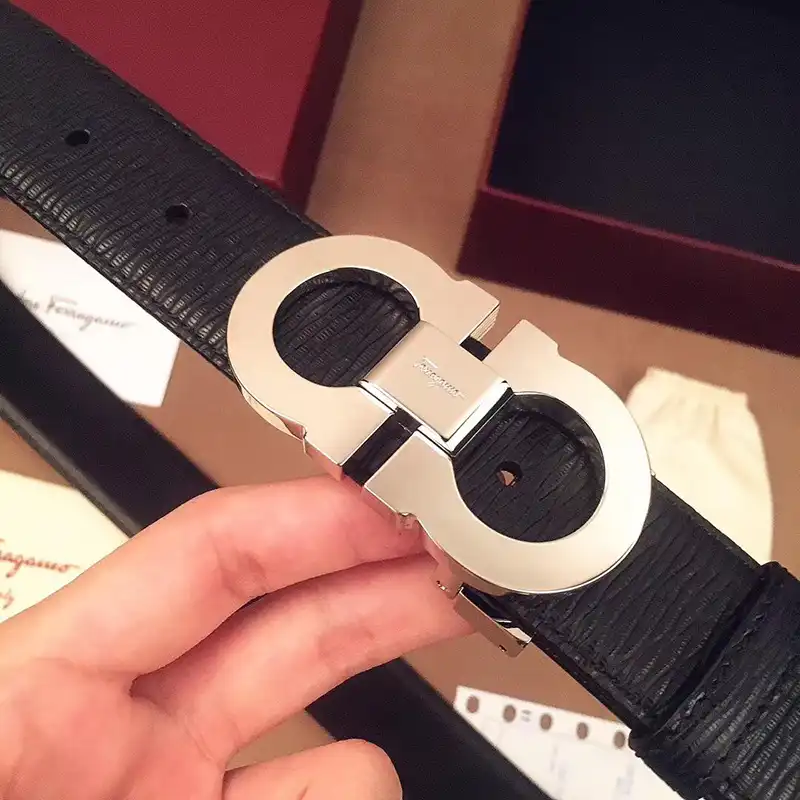 Salvatore Ferragamo s Belte 1905BL0052