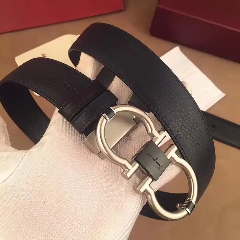 Salvatore Ferragamo s Belte 1905BL0377