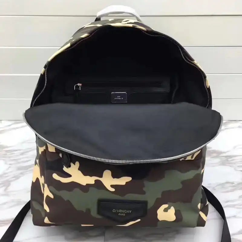 Givenchy Bags 1906BB0185