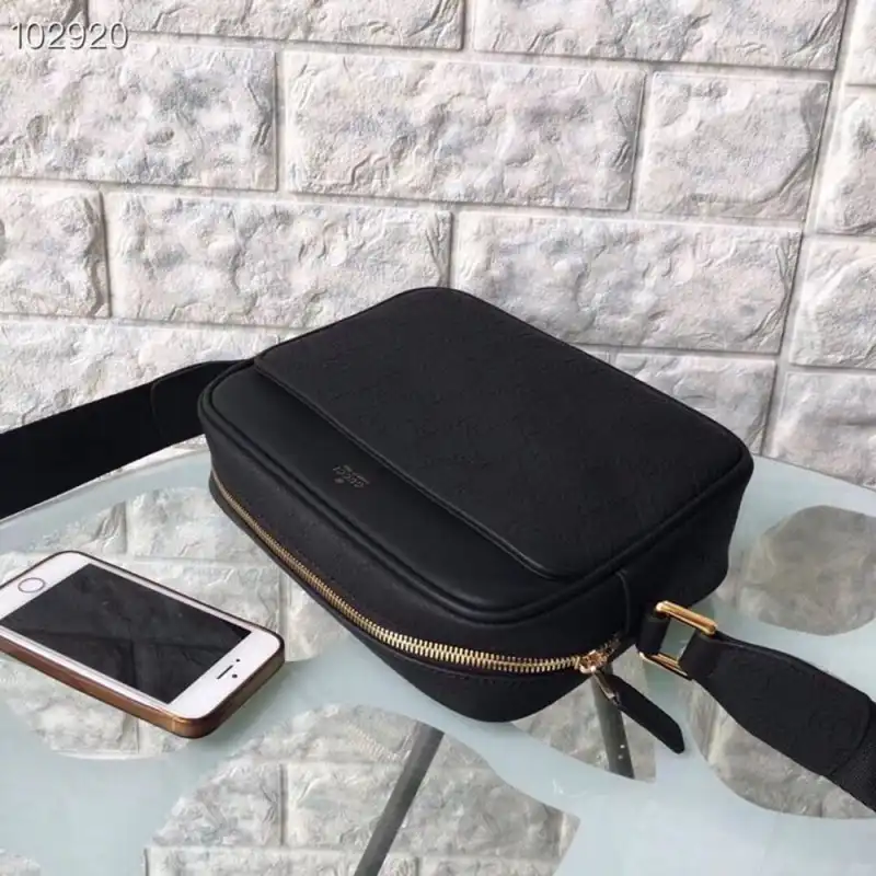 G*u*i bags 1910bb0095