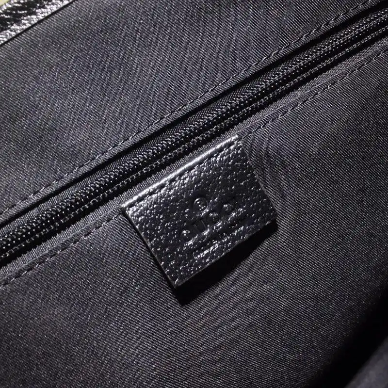 G*u*i messenger bags 19gm0063