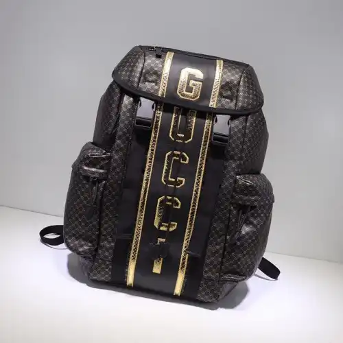 G*u*i backpack 19gm0066