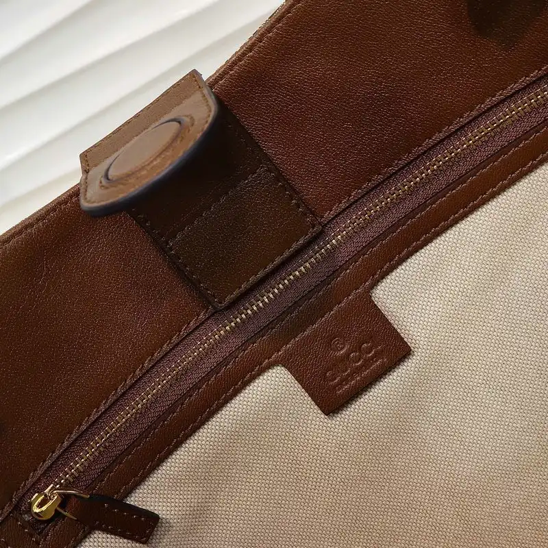 G*u*i bags 205b570047