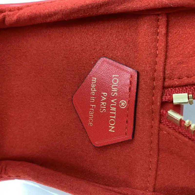 Loewe Bags 20DJ570174