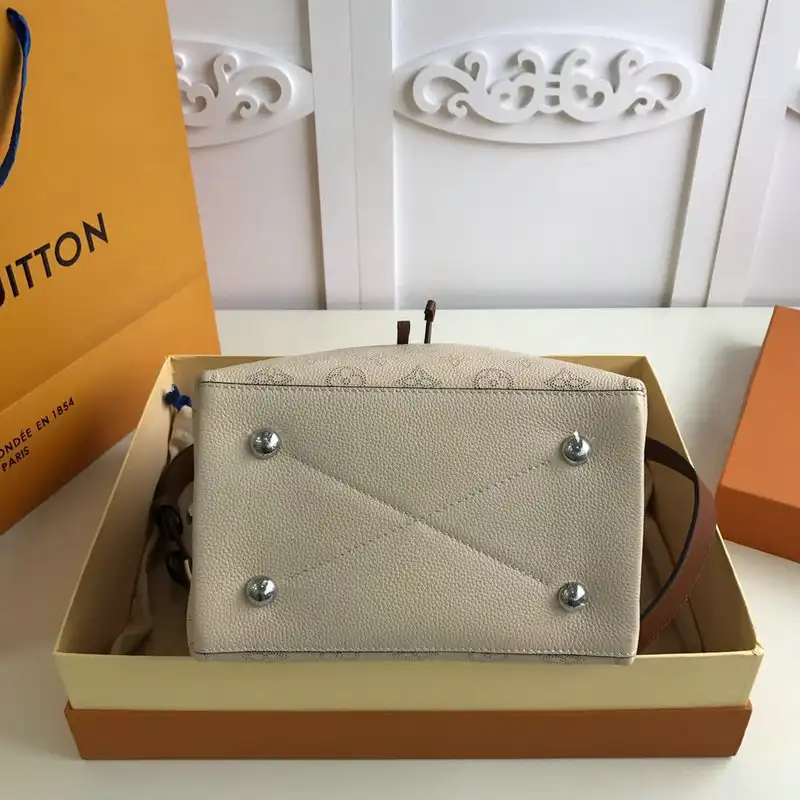 Loewe Bags 20DJ570179