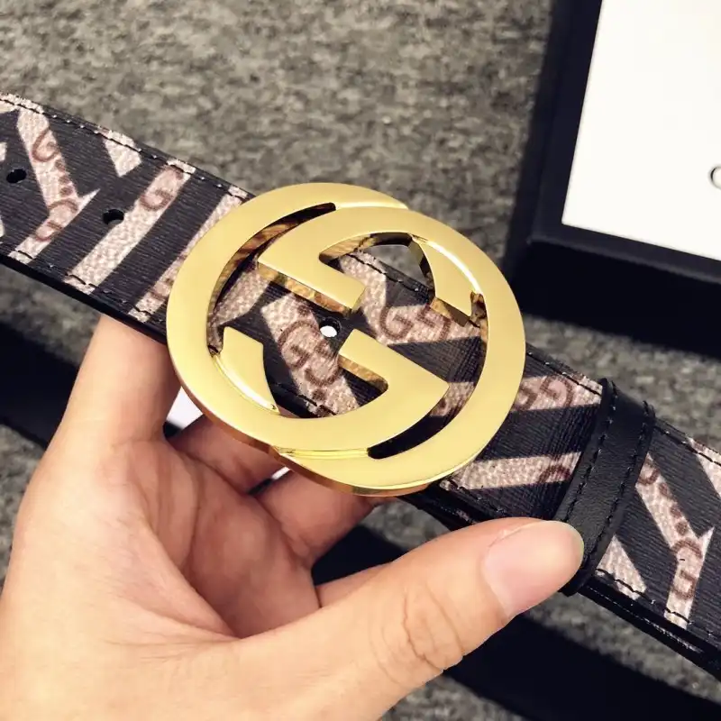 G*u*i s belt 20xia0075