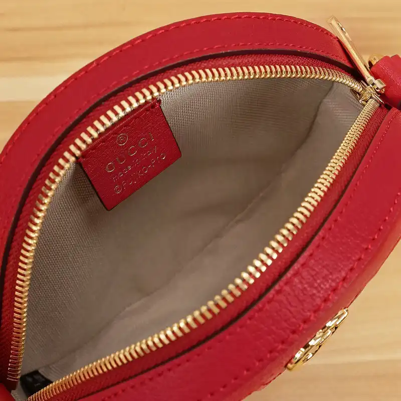 G*u*i bags 2104dj0074