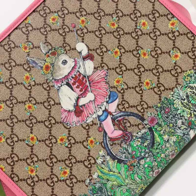 G*u*i bags 2107ya0106