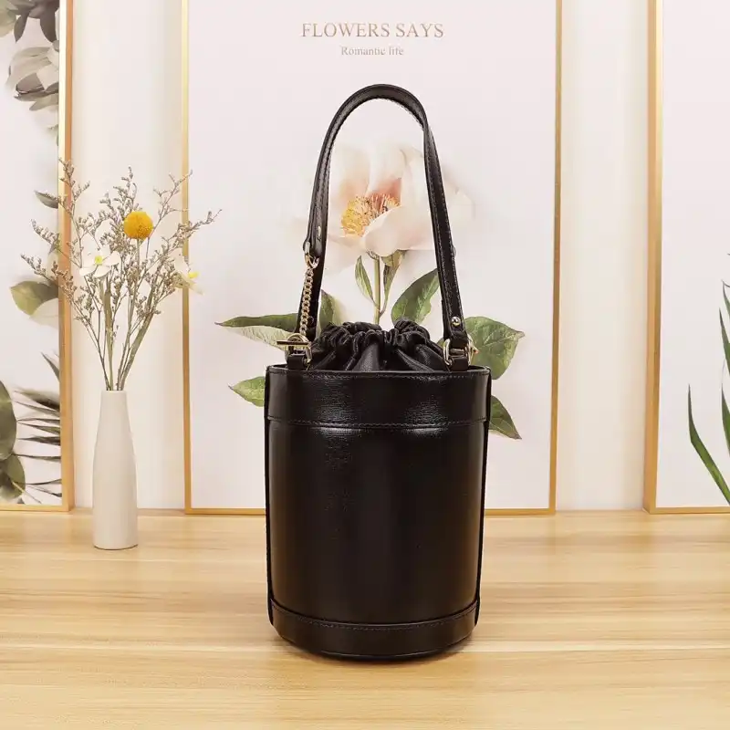 G*u*i s bags 2108dj0073