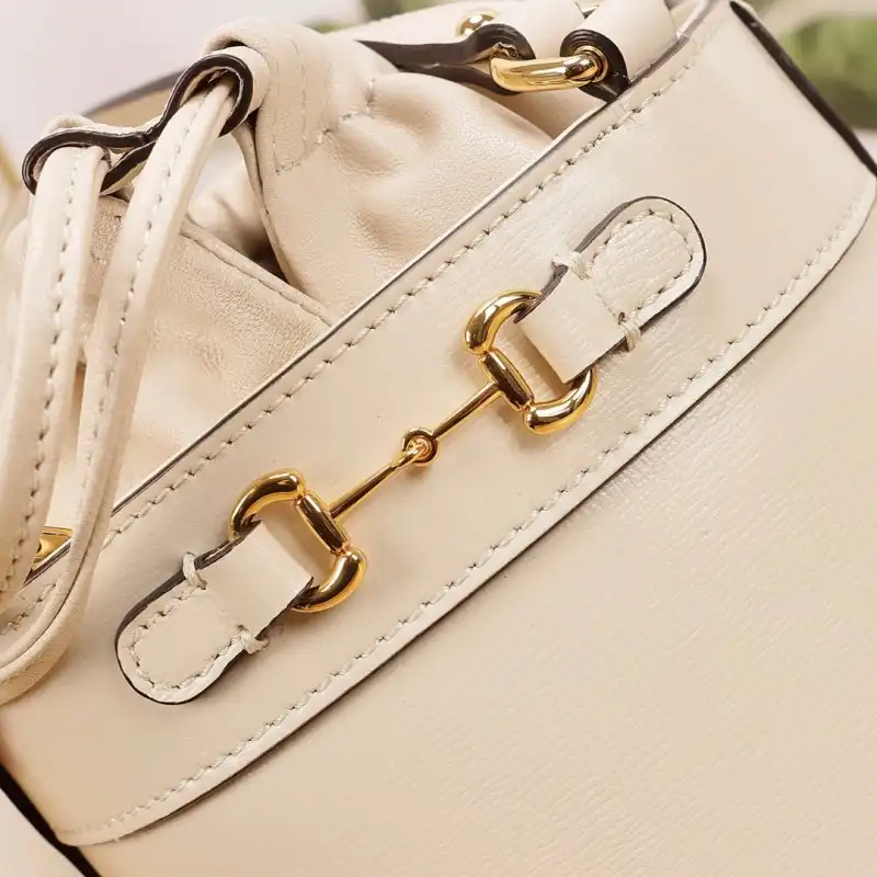 G*u*i s bags 2108dj0074