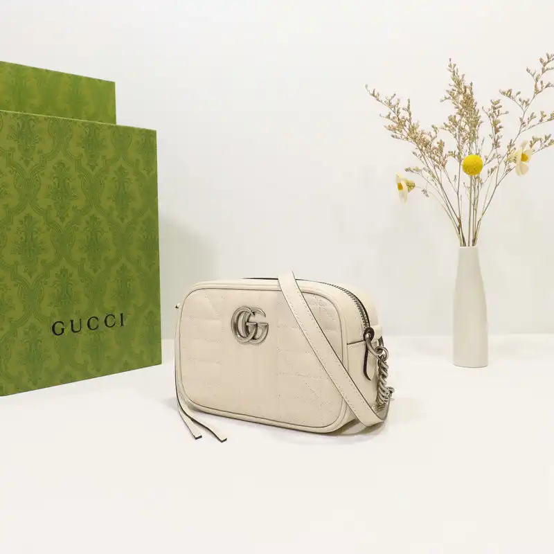 G*u*i bags 2110dj0080