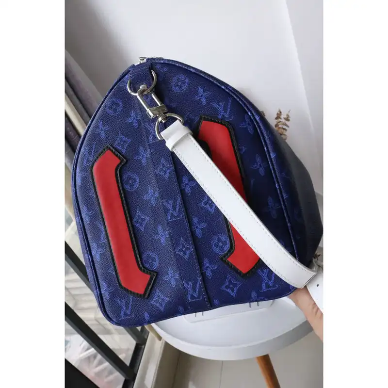 LV Bag 2112FY0035