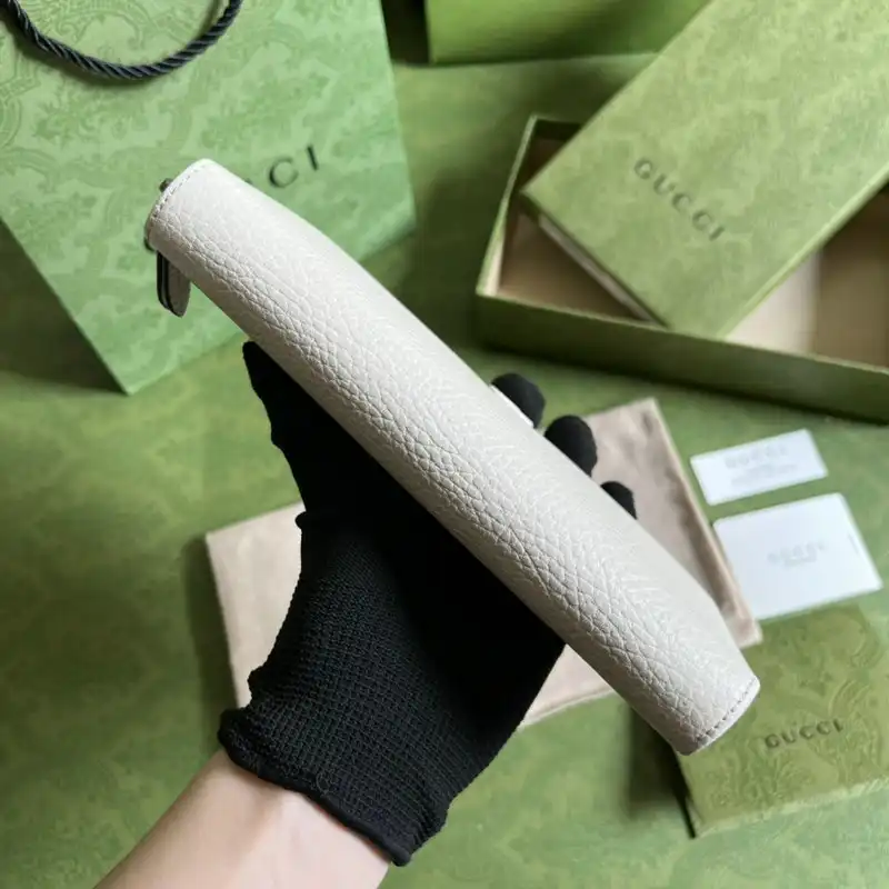 G*u*i bag 2112ya0004