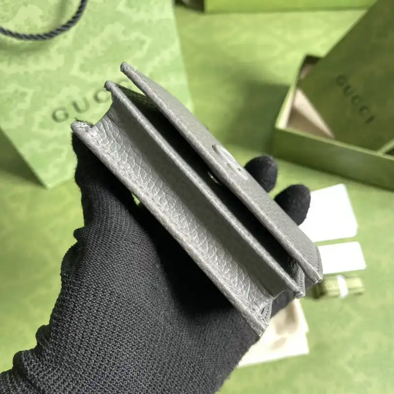 G*u*i bag 2112ya0008