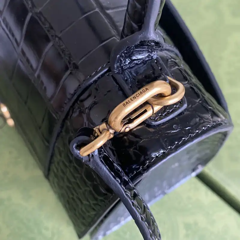 G*u*i bag 2112ya0068