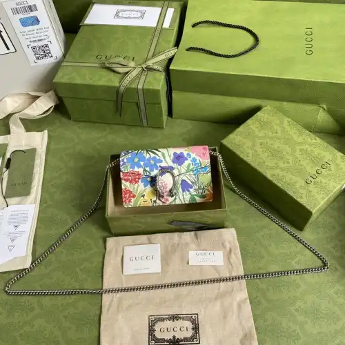 G*u*i bag 2112ya0083