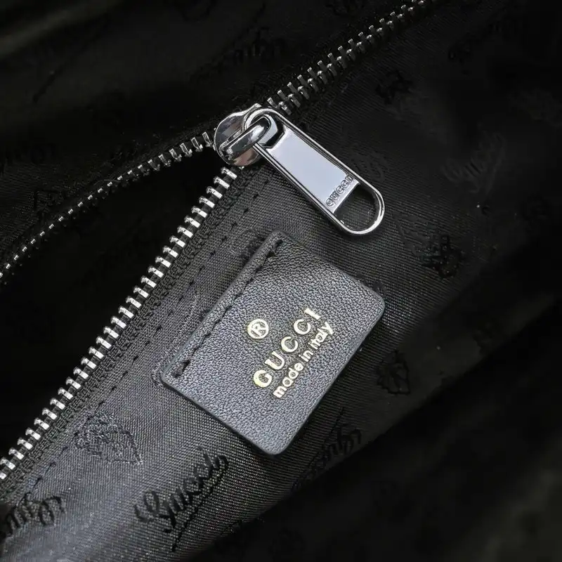 G*u*i bag 2112yz0132