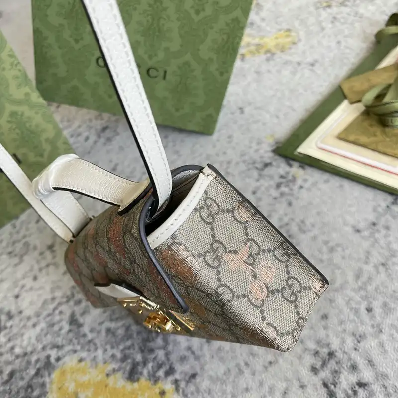 G*u*i bag 2201dj0012