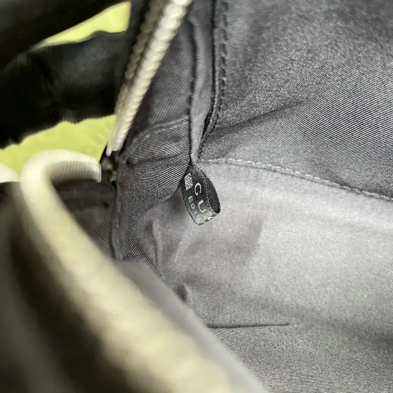 G*u*i bag 2201dj0013