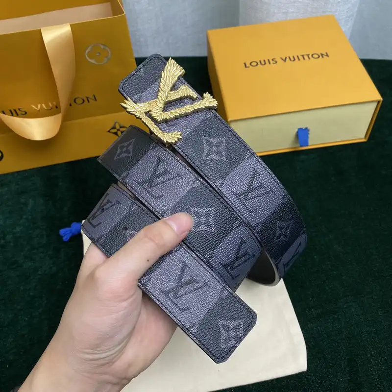 LV Belts 2201XA0203