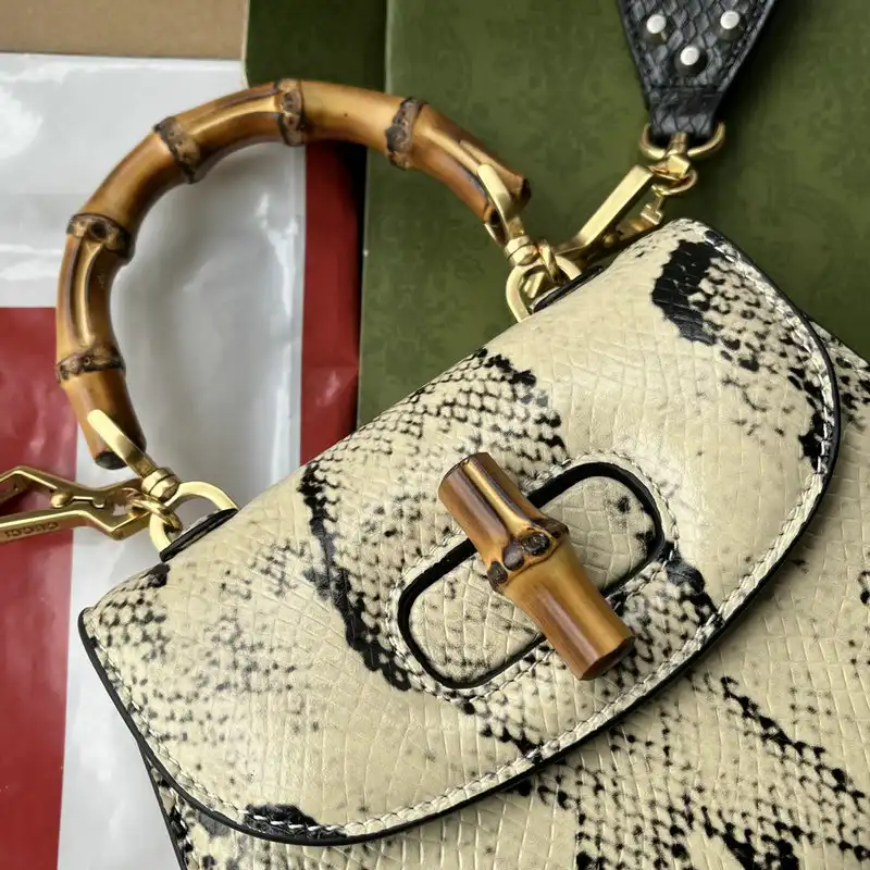 G*u*i bag 2205ya0040