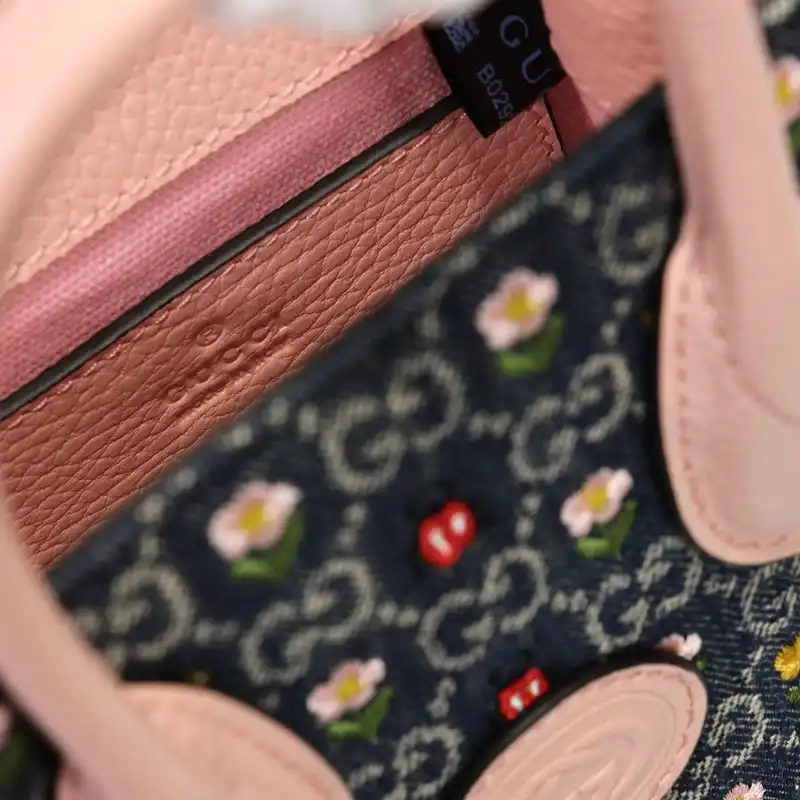 G*u*i bag 2206dj0056