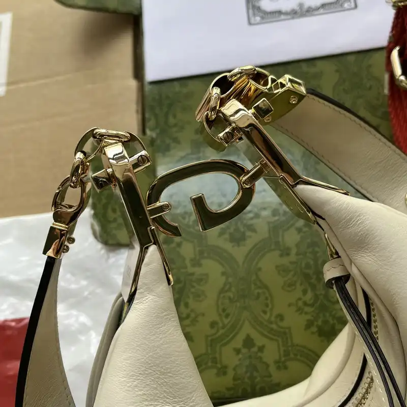 G*u*i bag 2208ya0007