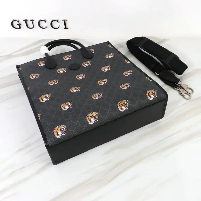 G*u*i bag 2209dj0009