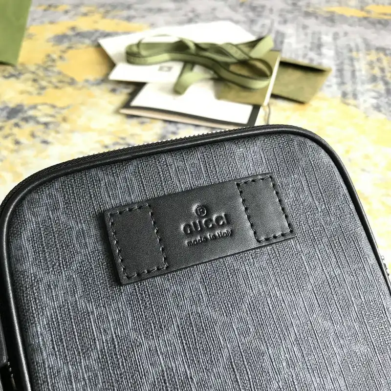 G*u*i bag 2209dj0052