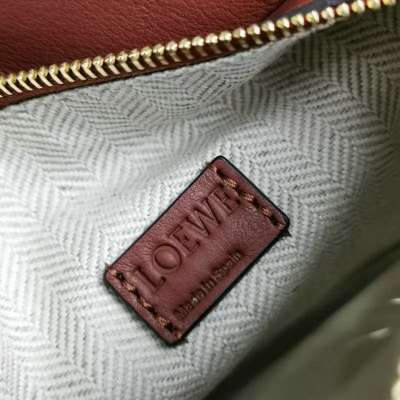 Loewe Bag 2209SW0013