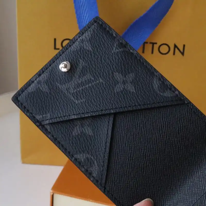 LV Bag 2210DJ0011