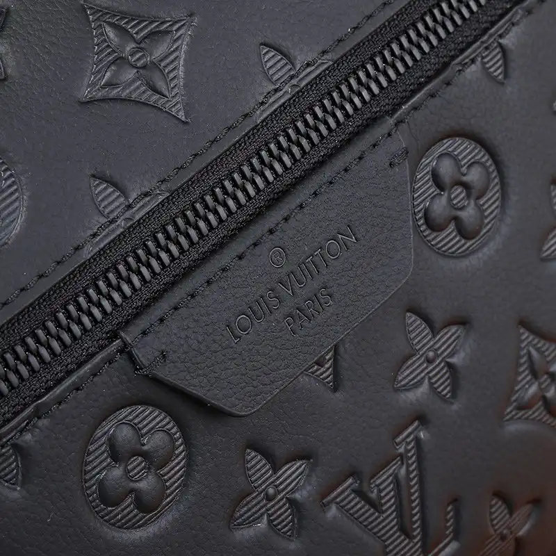 LV Bag 2306YA0133