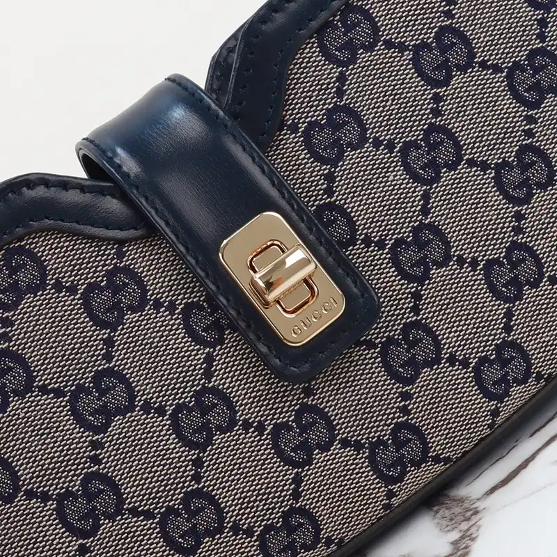 G*u*i bags 2405ya0107