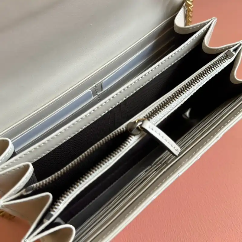 G*u*i bags 2407yz0239