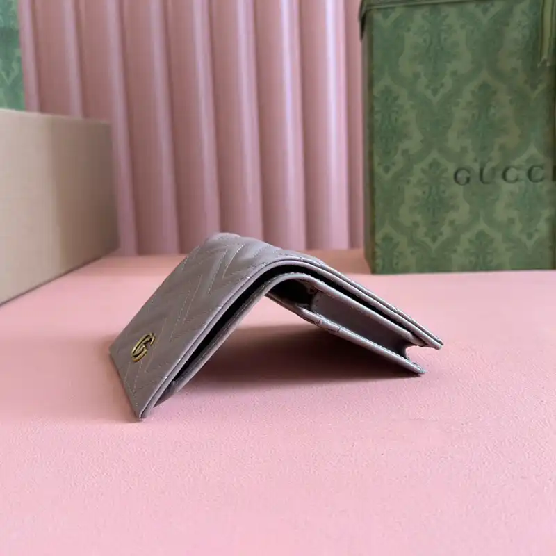 G*u*i bags 2407yz0243