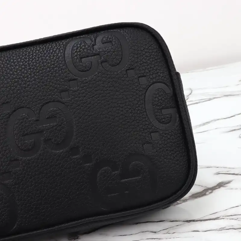 G*u*i bags 2411ya0199