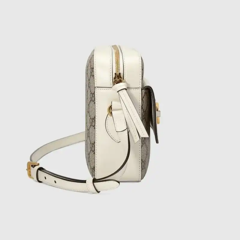 G*u*i bags 2012sh0062