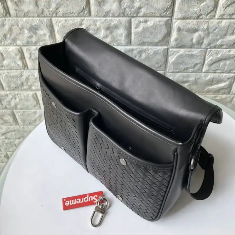 Bottega Veneta Bag 20YA11037