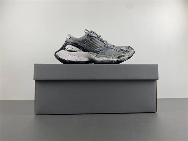 OnTrend Balenciaga  803682-W3ST4- 4297