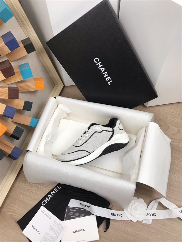 Fashionable Chanal Sneakers 2184