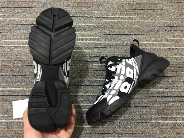 DR  Sneakers OnTrend 1331