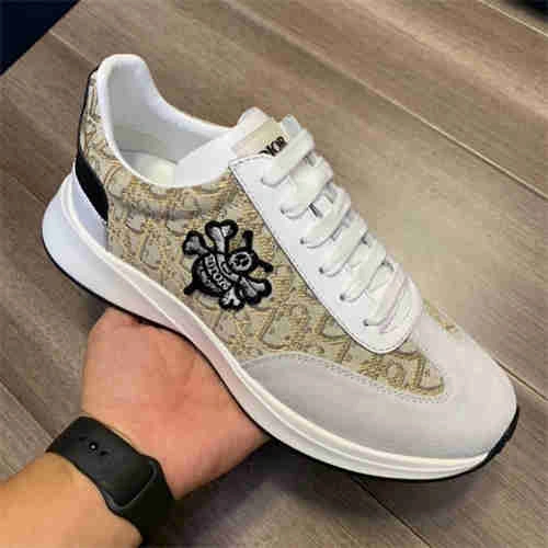 Affordable DR Sneaker 1125