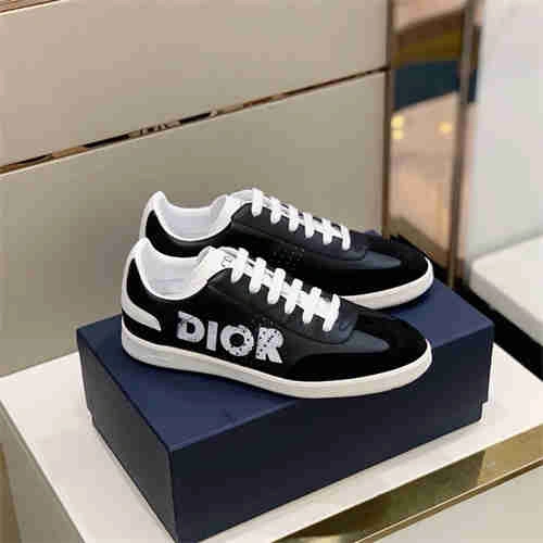 Stretchable DR Sneaker 1132