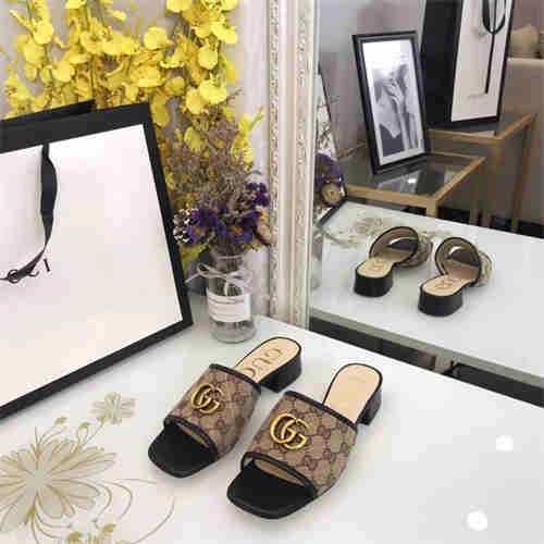 Refined Gocci Slipper 5620