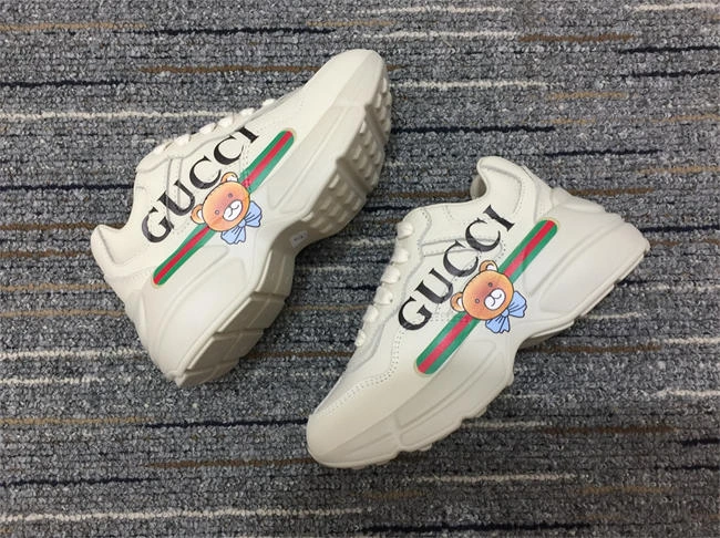 G*u*i rhyton sneaker easymatch 242