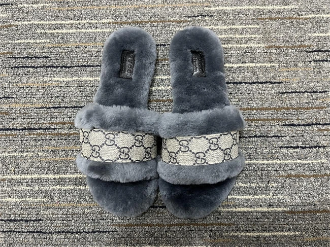 compact G*u*i side women 480