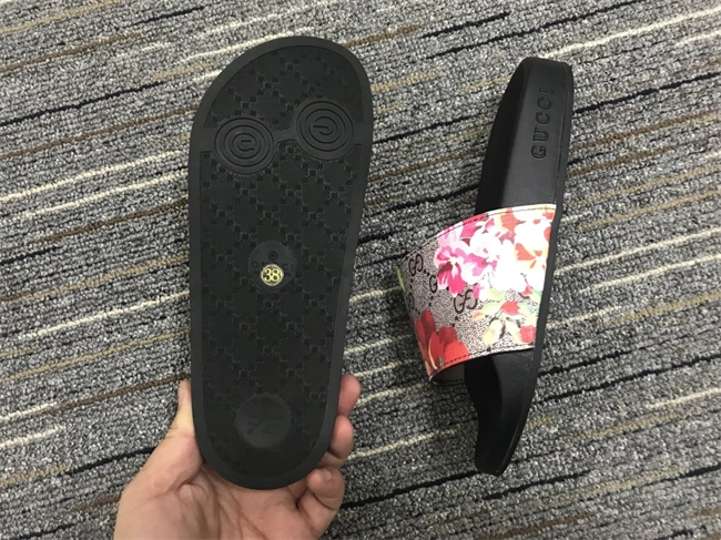 G*u*i slide tailored 385