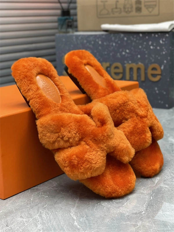 H Slipper Bright 2313