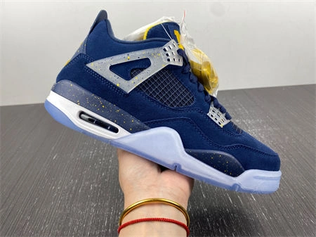 Jordan 4 Retro Michigan AJ4- Soft 3938