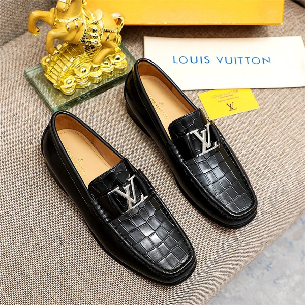 UrbanChic Lv Loafer 1887